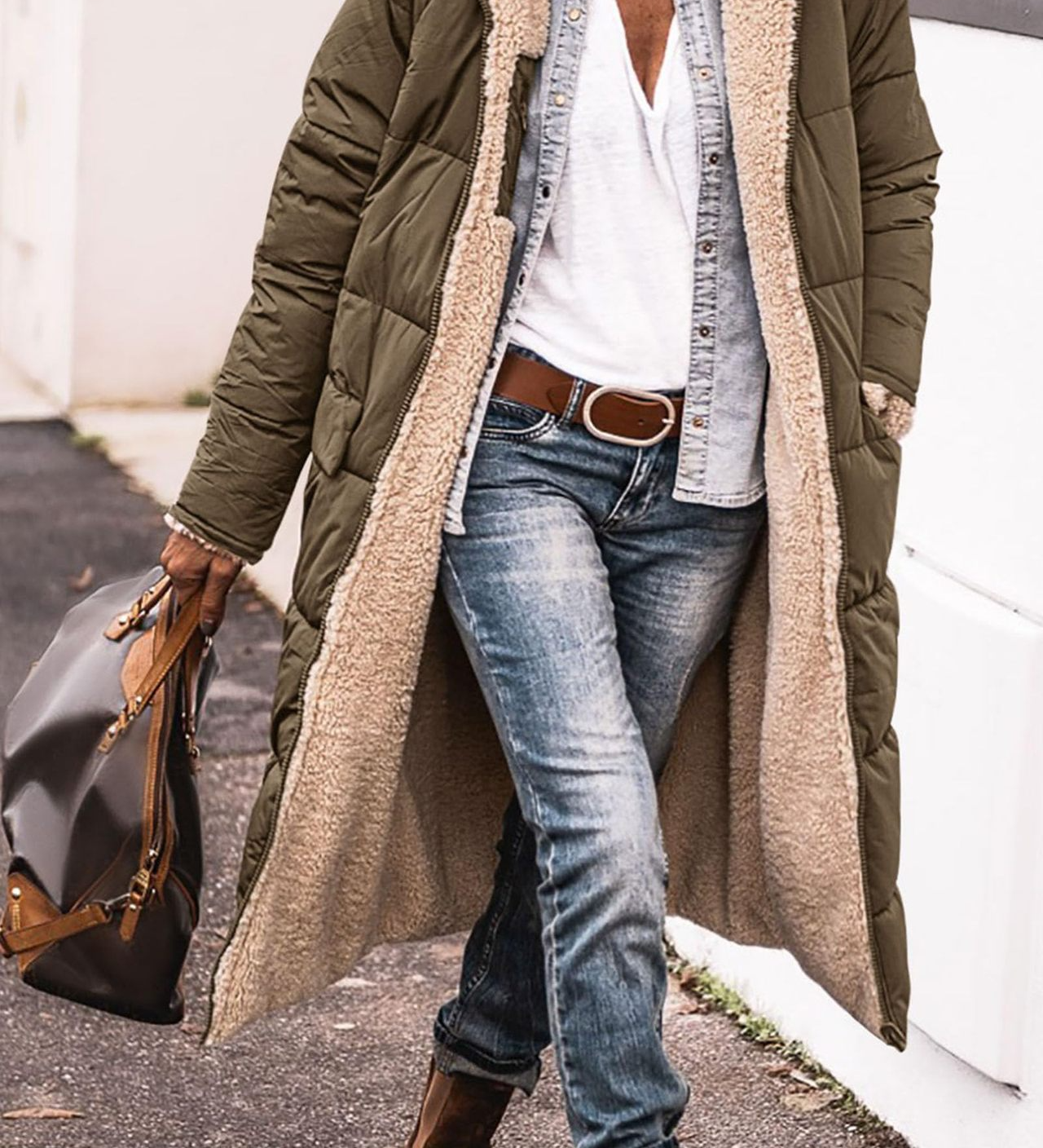 Johna – Mantou de Damă Reversibil din Sherpa cu Glugă Elegantă