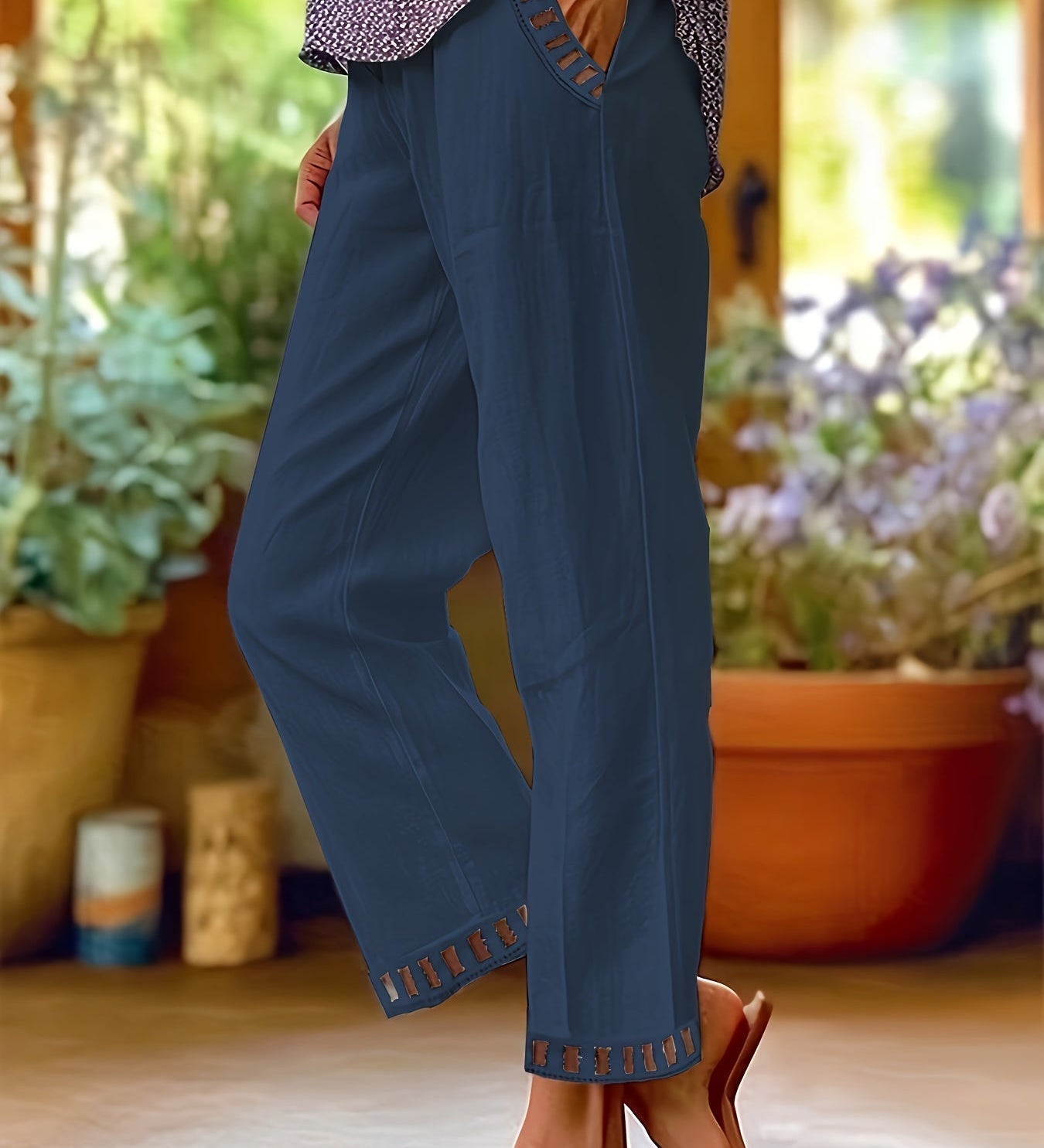 Wren – Pantaloni Croiți Relaxați cu Detalii Contrastante