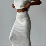 Set Asortat: Top Tricotat Gros și Fustă Midi Tricotată cu Talie Înaltă