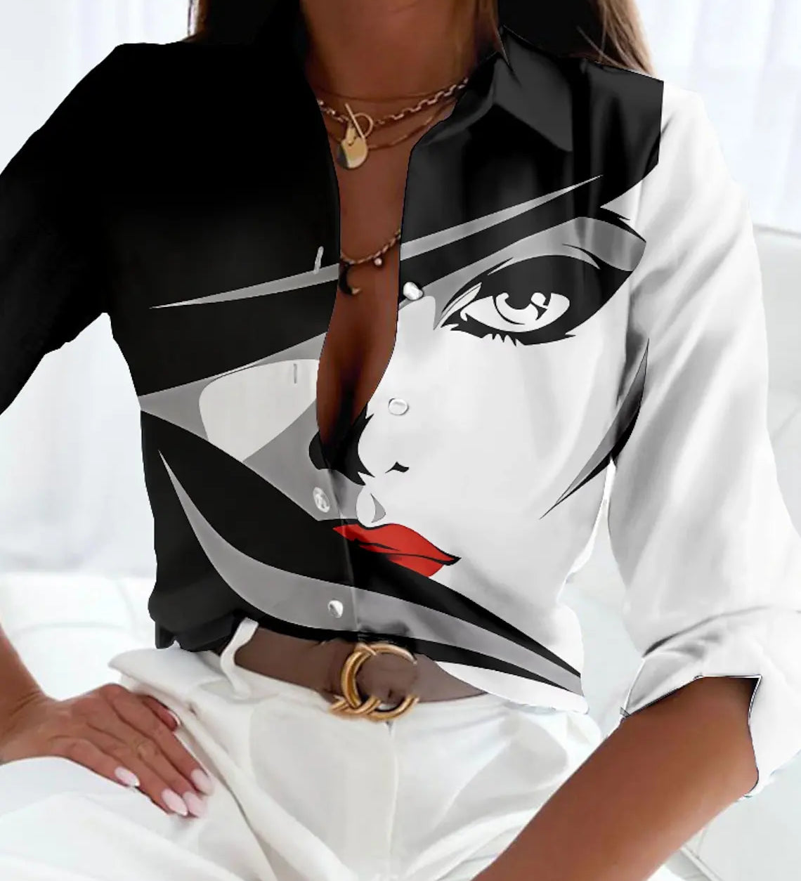 Viola | Bluză cu un model modern