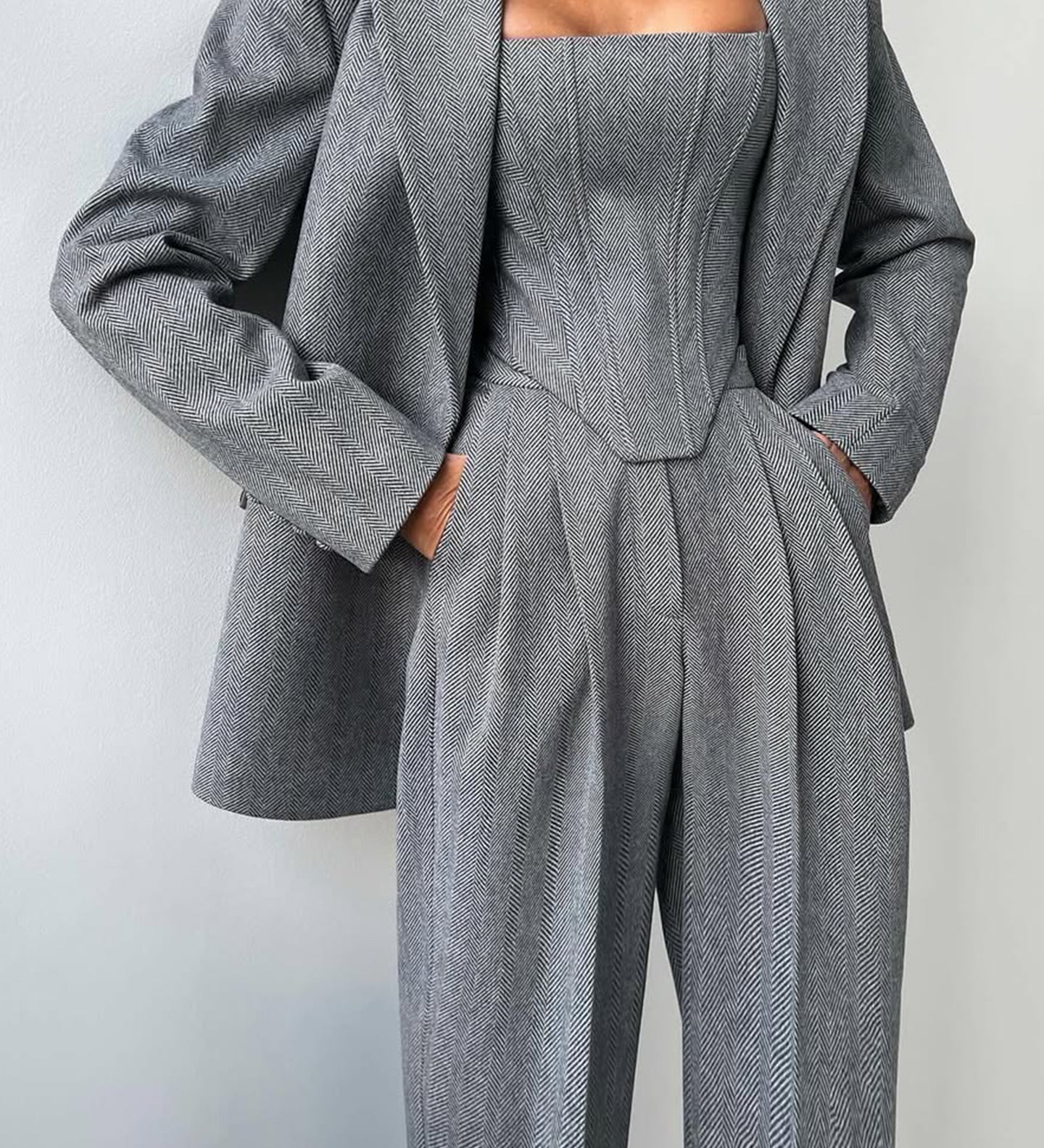 Grace | Set din Trei Piese cu Sacou cu Două Rânduri de Nasturi