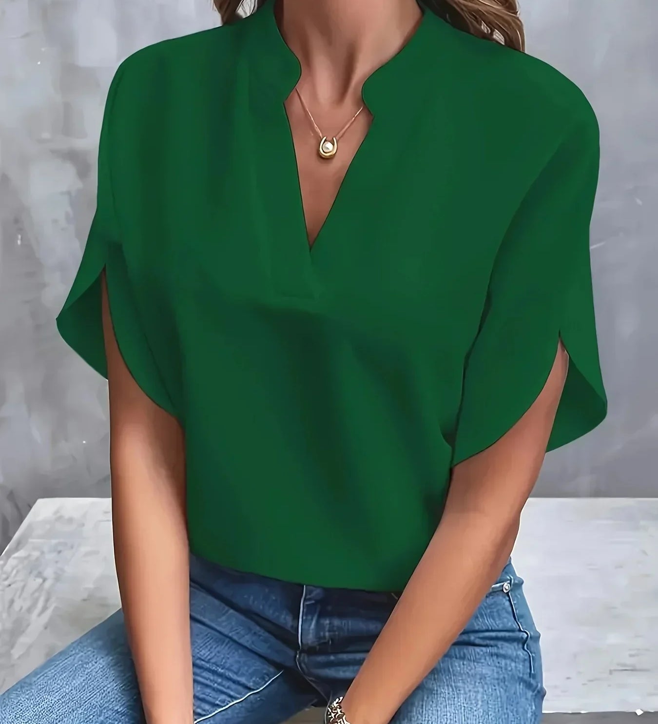 Thalia | Bluză Elegantă cu Design Distins