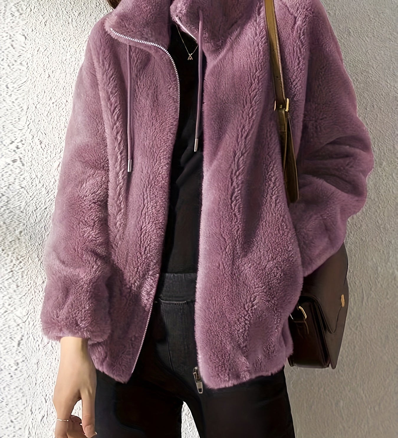 Elina – Jachetă de Damă din Fleece Moale cu Guler Înalt