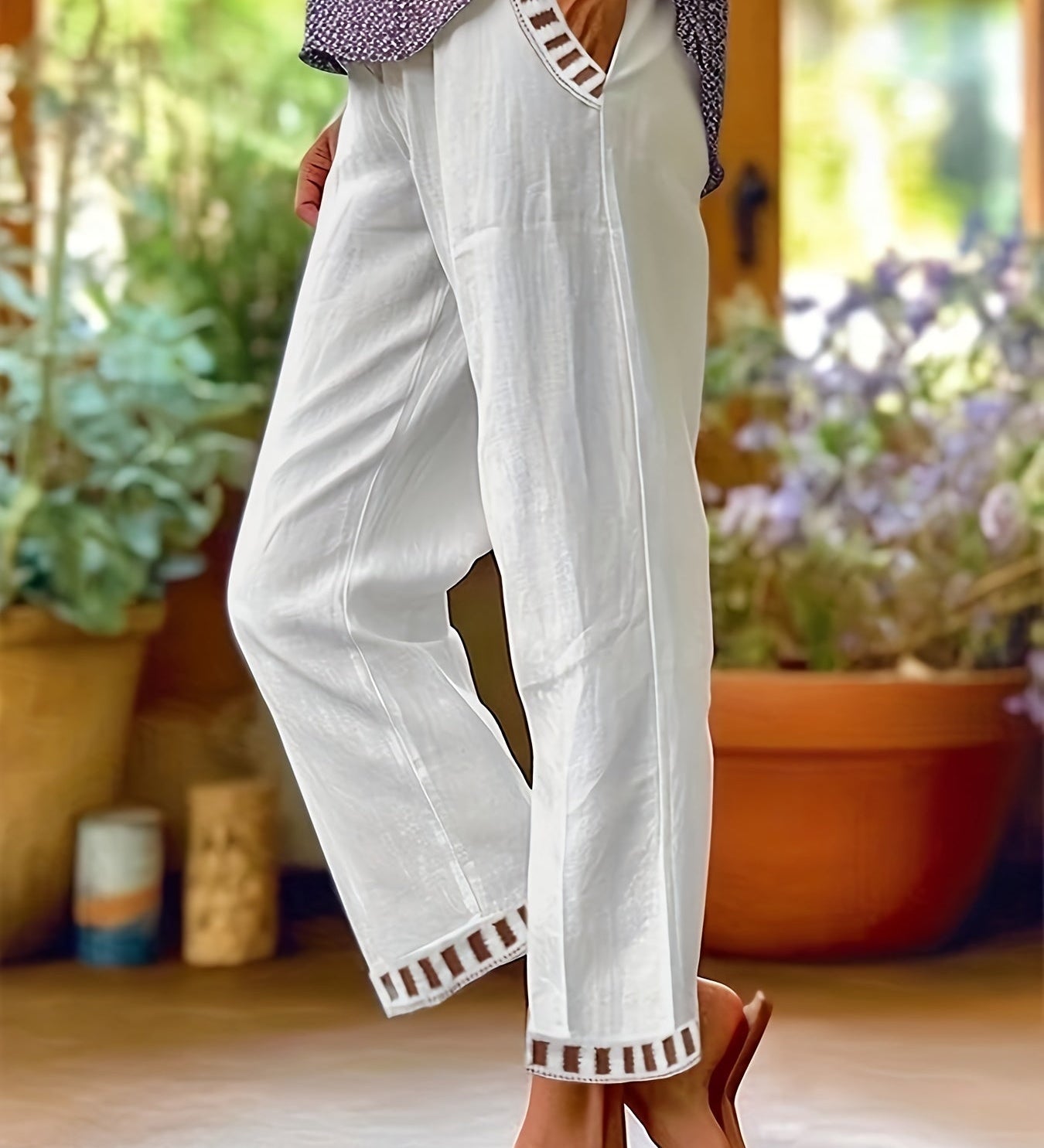 Wren – Pantaloni Croiți Relaxați cu Detalii Contrastante