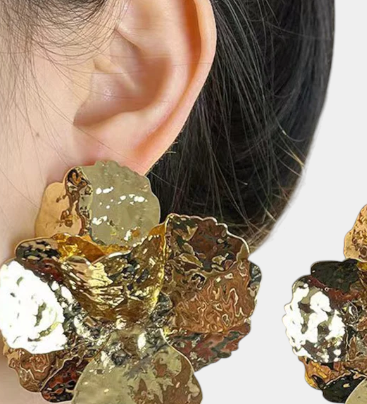 Elena – Cercei strălucitori în formă de floare