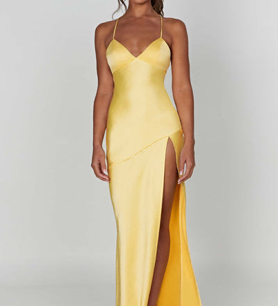 Amara – Rochie de Damă Maxi Satin Elegantă cu Fisură