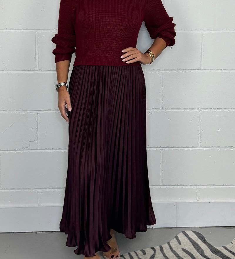 Clara – Set de Damă Elegant cu Pulover și Fustă Plisată Midi