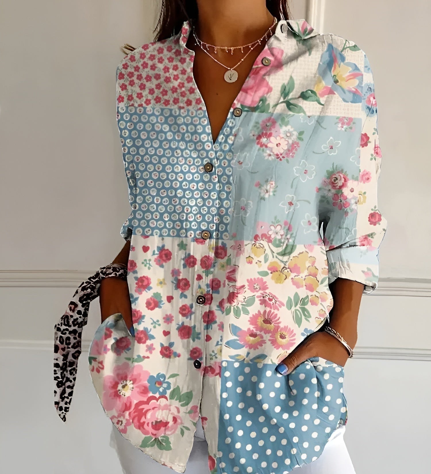 Avril | Bluză sofisticată cu imprimeuri playful